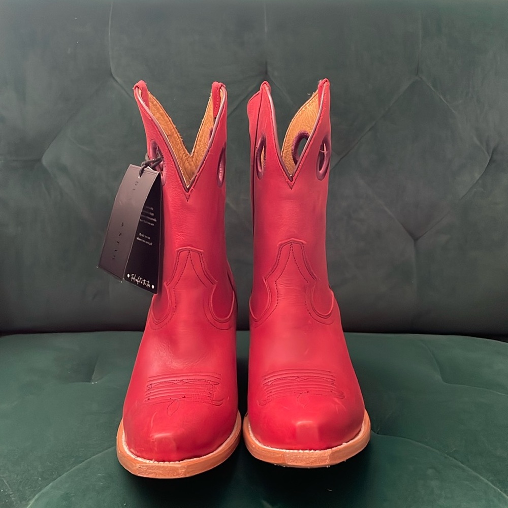 New Black Star Women’s Matador Western Booties